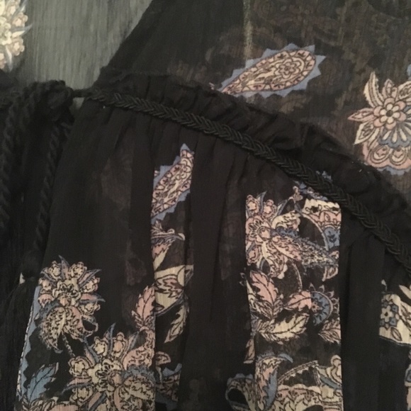 Ruffle babydoll chiffon top - Picture 5 of 7